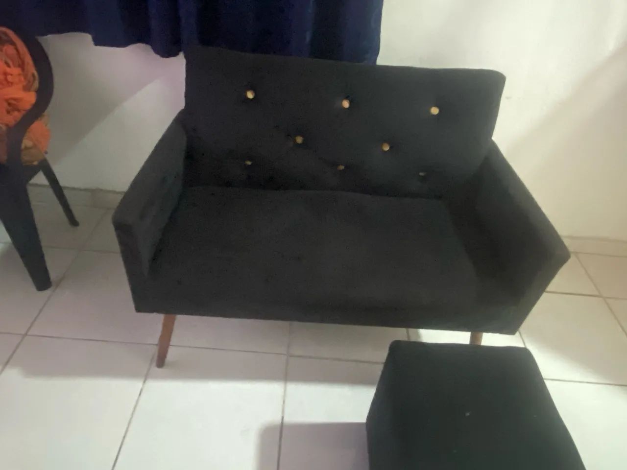 Vendo sofa de 2 lugares e 1 pulf