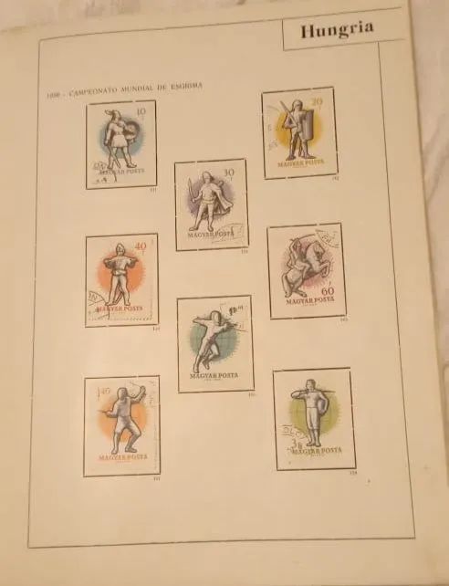 Álbum de Selos Postais Antigo - Foto 3