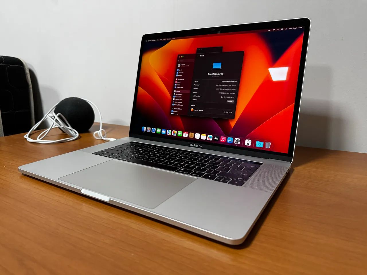 MacBook Pro 2017 Touchbar i7 + 16gb de ram + 256gb SSD 