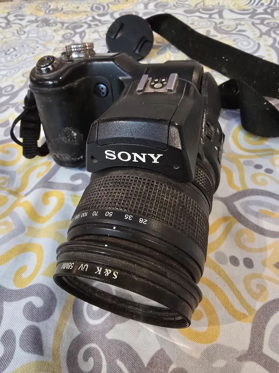 Câmera Sony Cyber-shot DSC-F828 Leia o anúncio inteiro. - Câmeras
