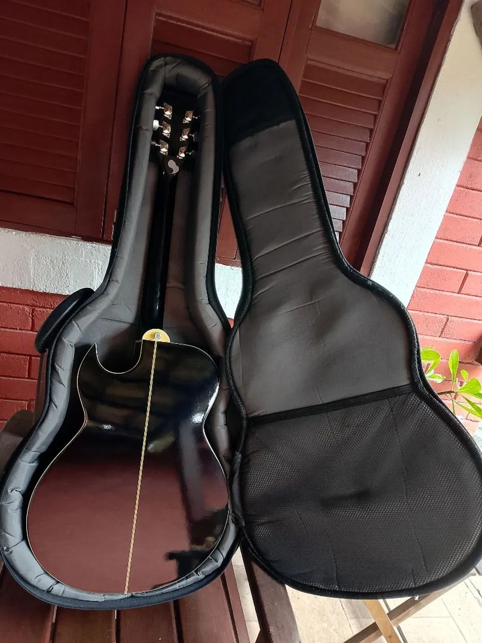 Vendo Violão Eagle eletroacústico com semi case - Foto 3