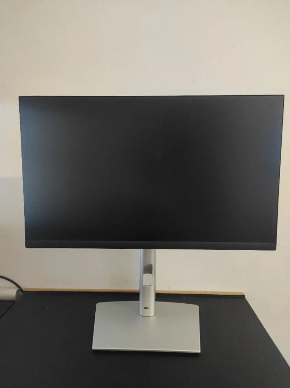 Monitor Dell P2425H Seminovo (em perfeito estado)