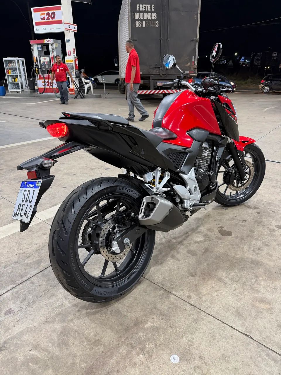 CB 300F TWISTER  - Foto 4