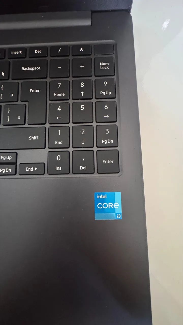     Galaxy Book2 Samsung Core i3 SSD 256GB - Semi Novo - Foto 2