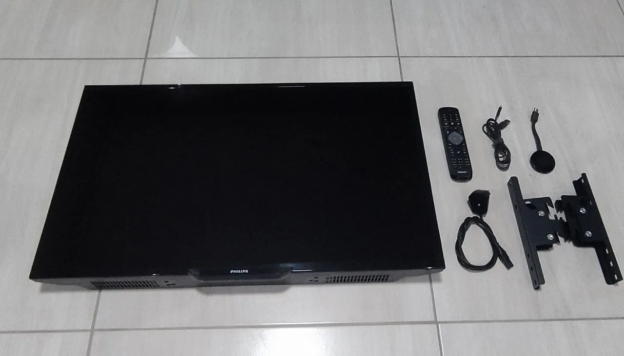 Tv Philips 32 polegadas. 