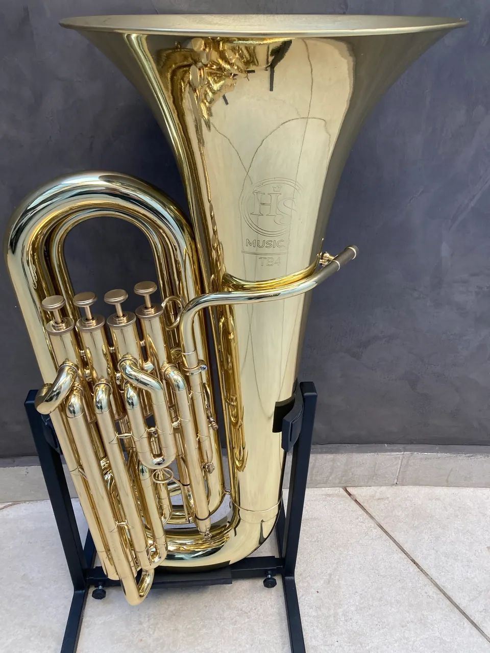 Tuba HSTB4 compacta 