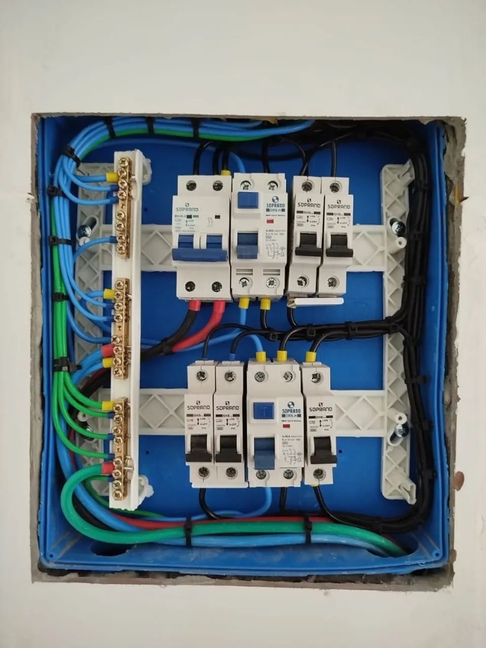 Eletricista 24 horas  - Foto 4