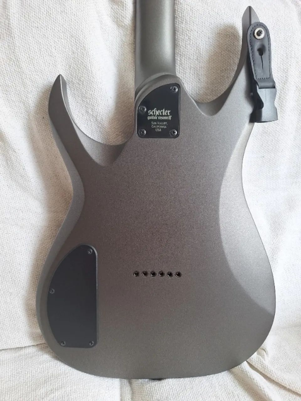 Guitarra Schecter KM6 Standard - Foto 5