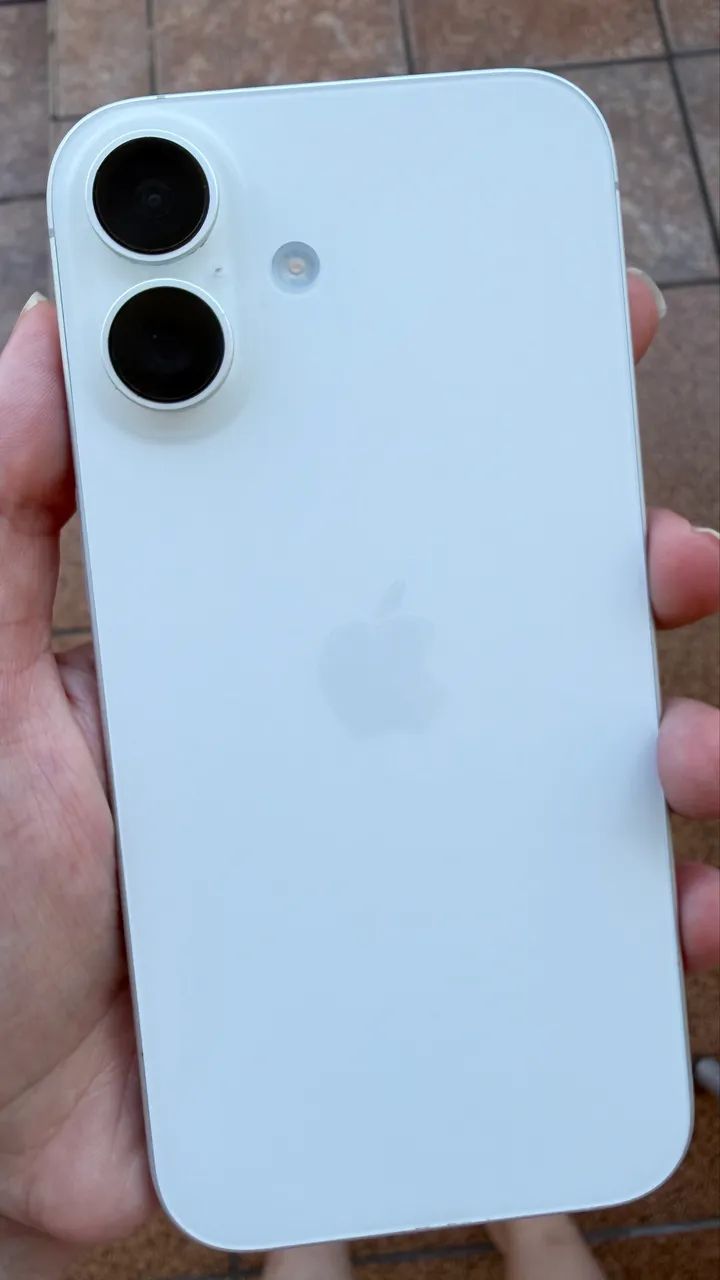 iPhone 16  - Foto 4