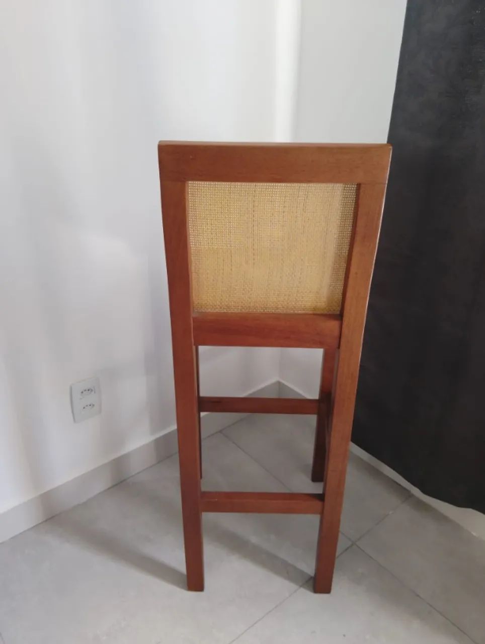 Banqueta em madeira - Foto 4
