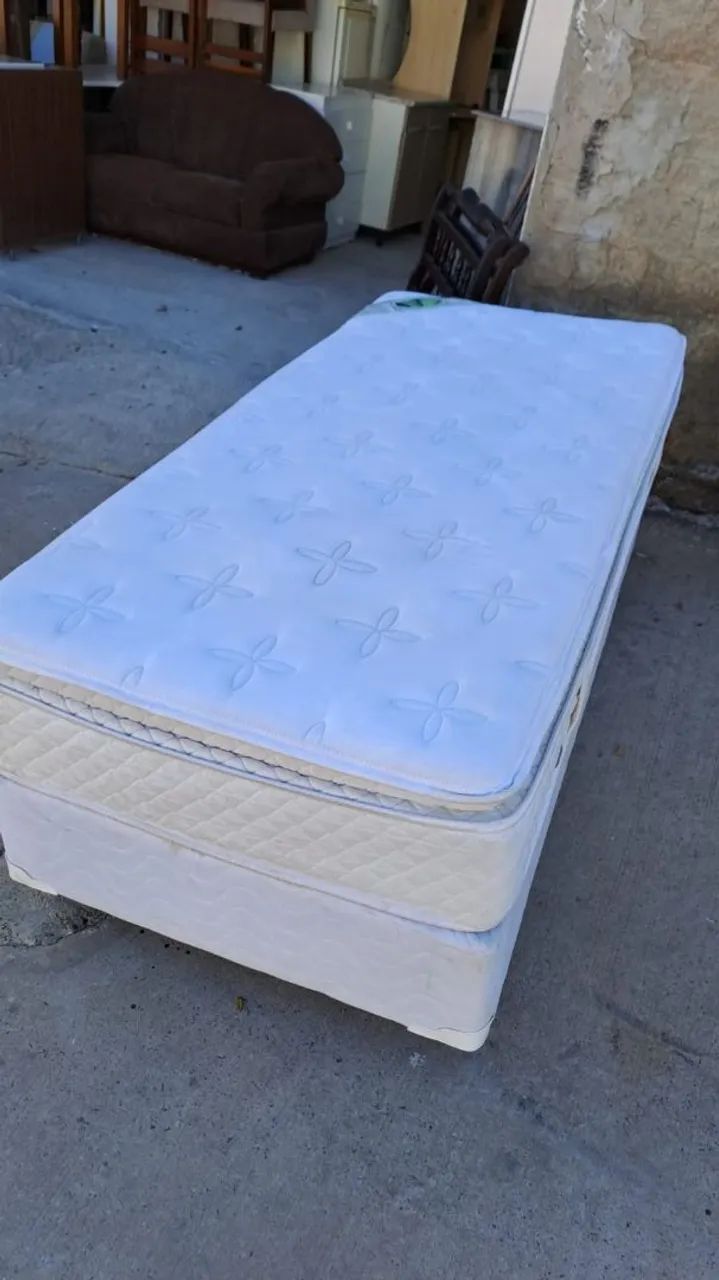 Cama Box Com Colchao solteiro - Aceito Oferta - Foto 3