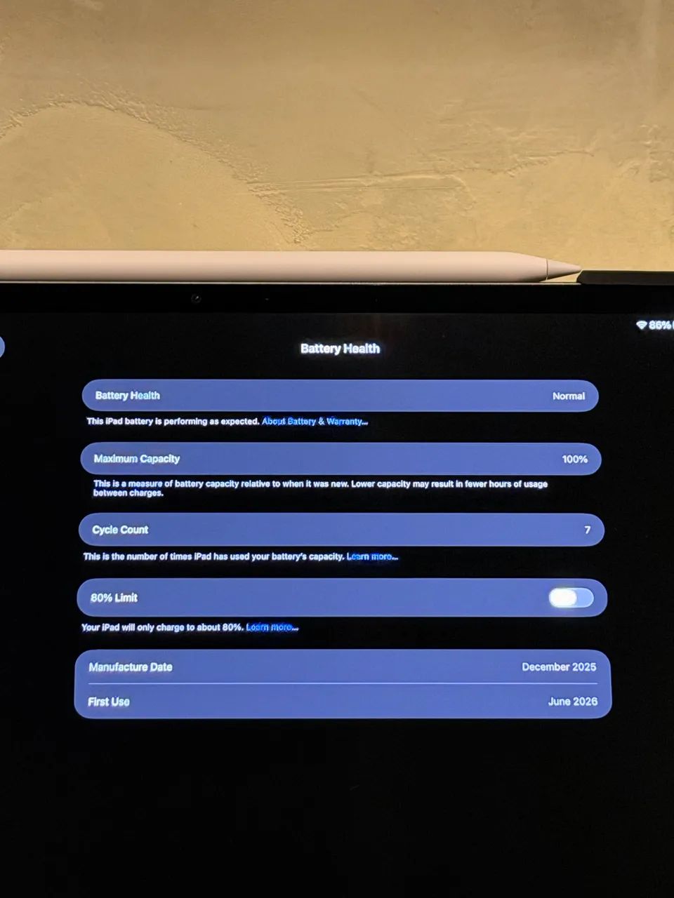 iPad Pro 11 M5 + Apple Pencil Pro + Logitech Combo Touch | 100% Bateria - Foto 4