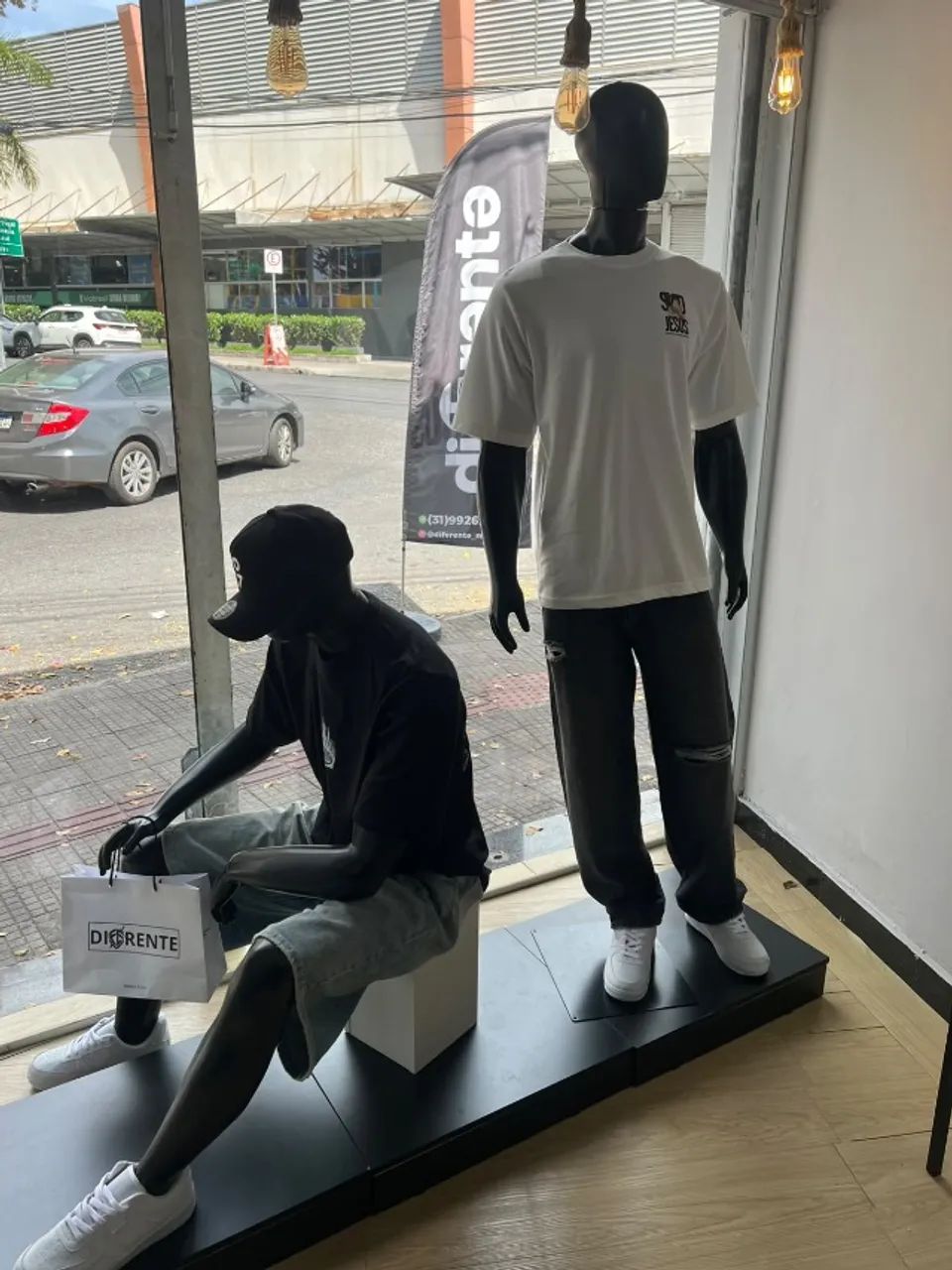Manequins preto