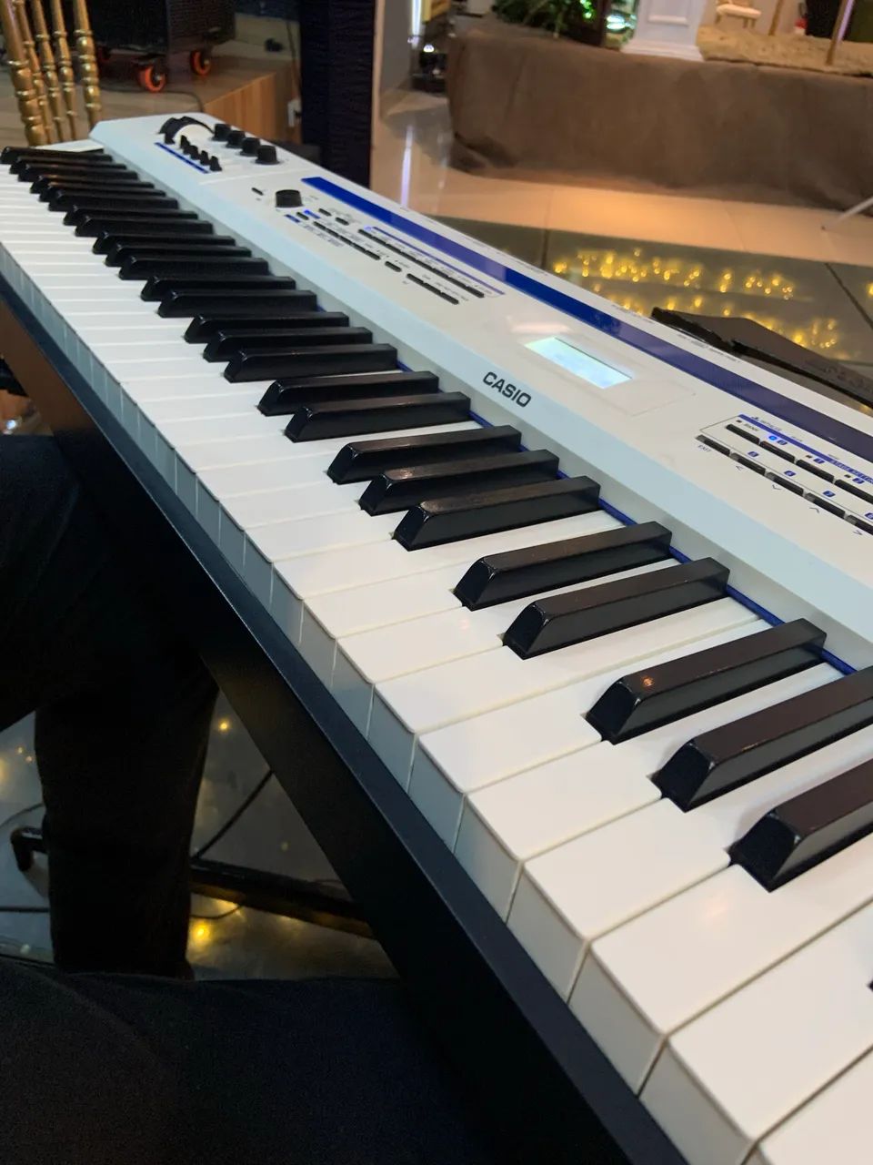 Piano Stage - Privia PX-5s