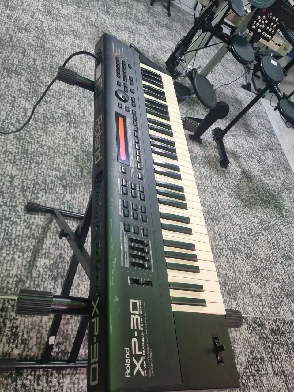 Teclado Roland XP-30