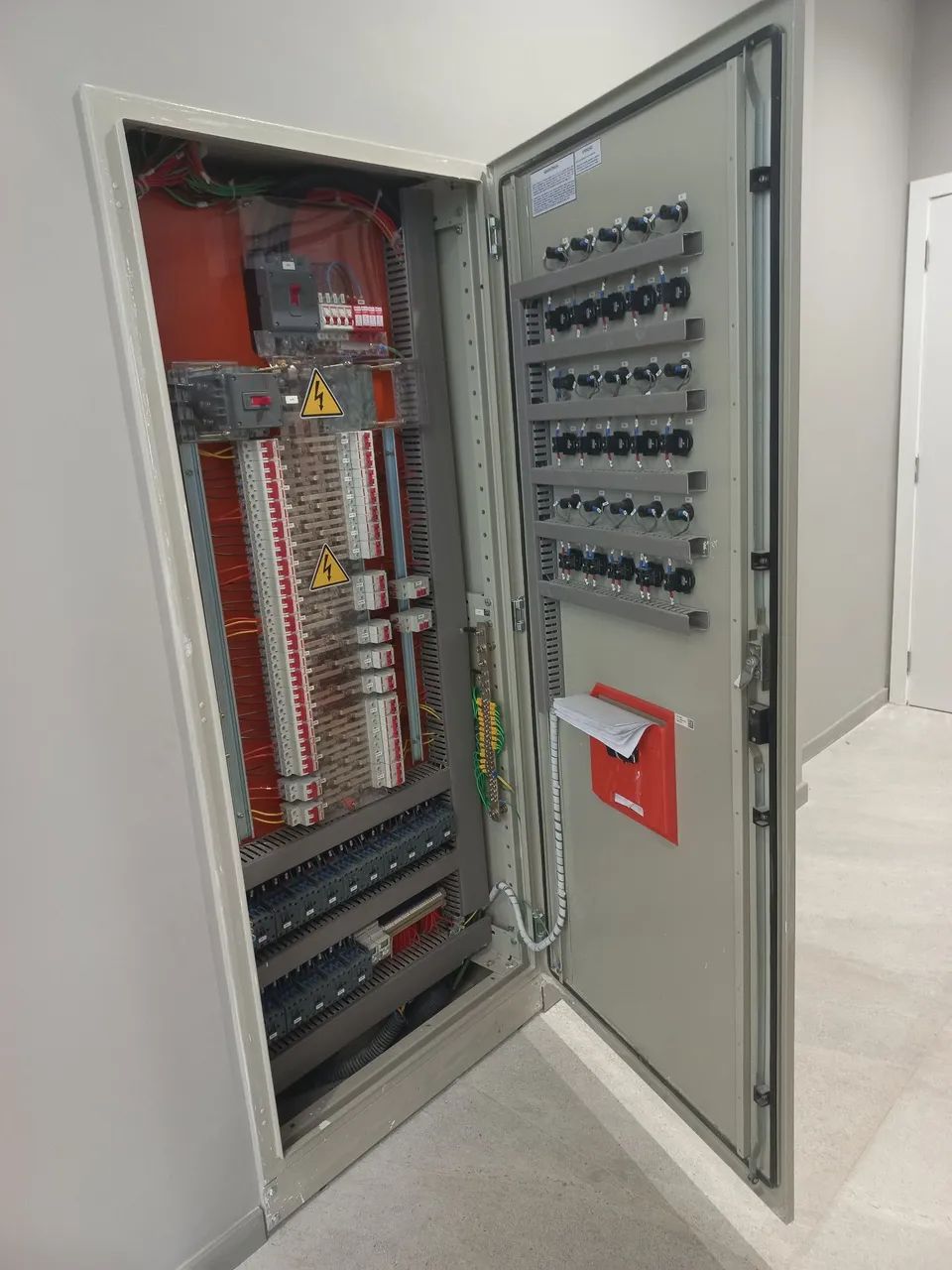 ELETRICISTA RESIDENCIAL, COMERCIAL E INDUSTRIAL - Foto 2