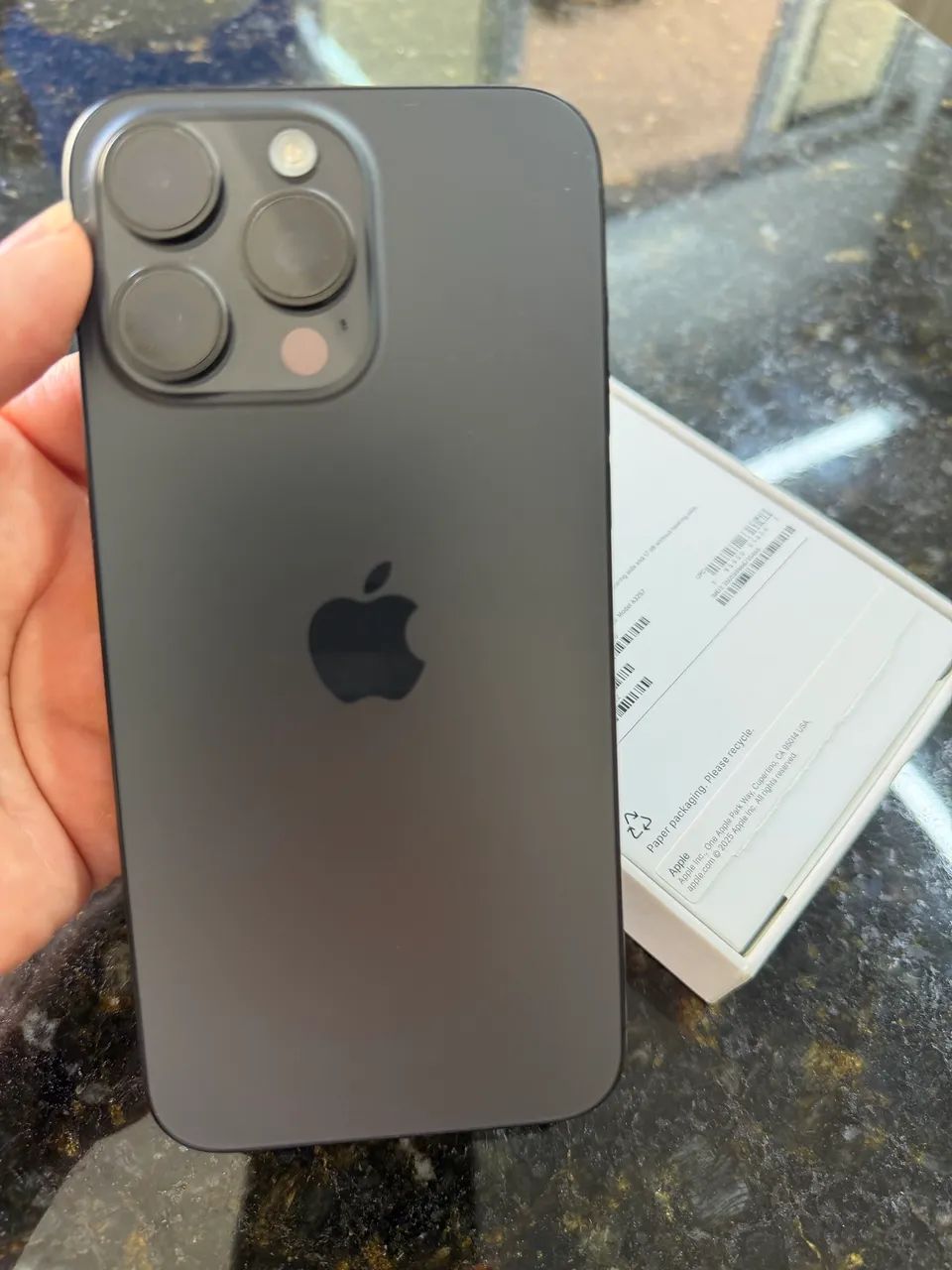 IPHONE 15 PROMAX 256 GB BLACK TITANIUM  - Foto 5