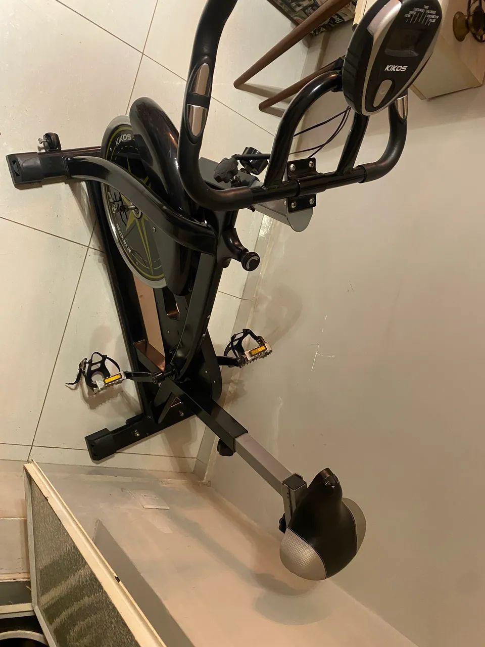Bicicleta ergométrica Spining (Kikos) - Foto 2