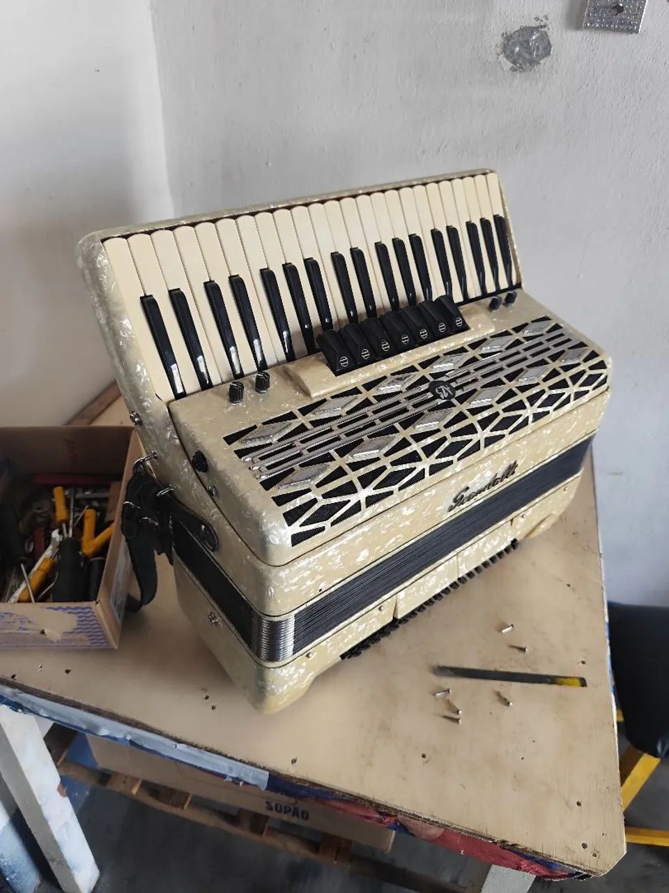 Acordeon/sanfona 120 baixos  - Foto 2