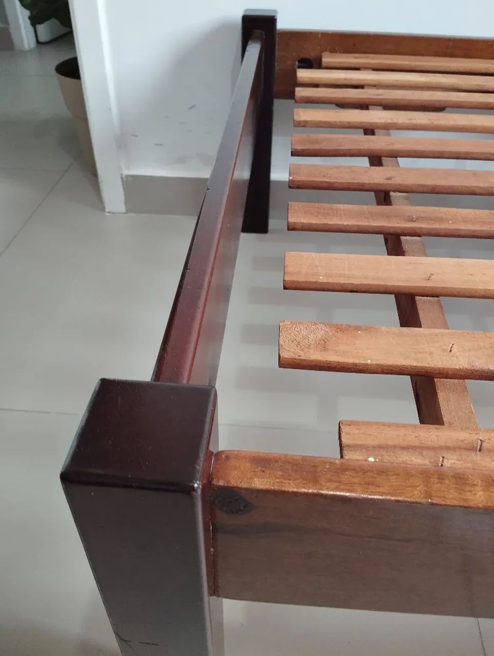 Cama de solteiro em madeira do sul  - Foto 2