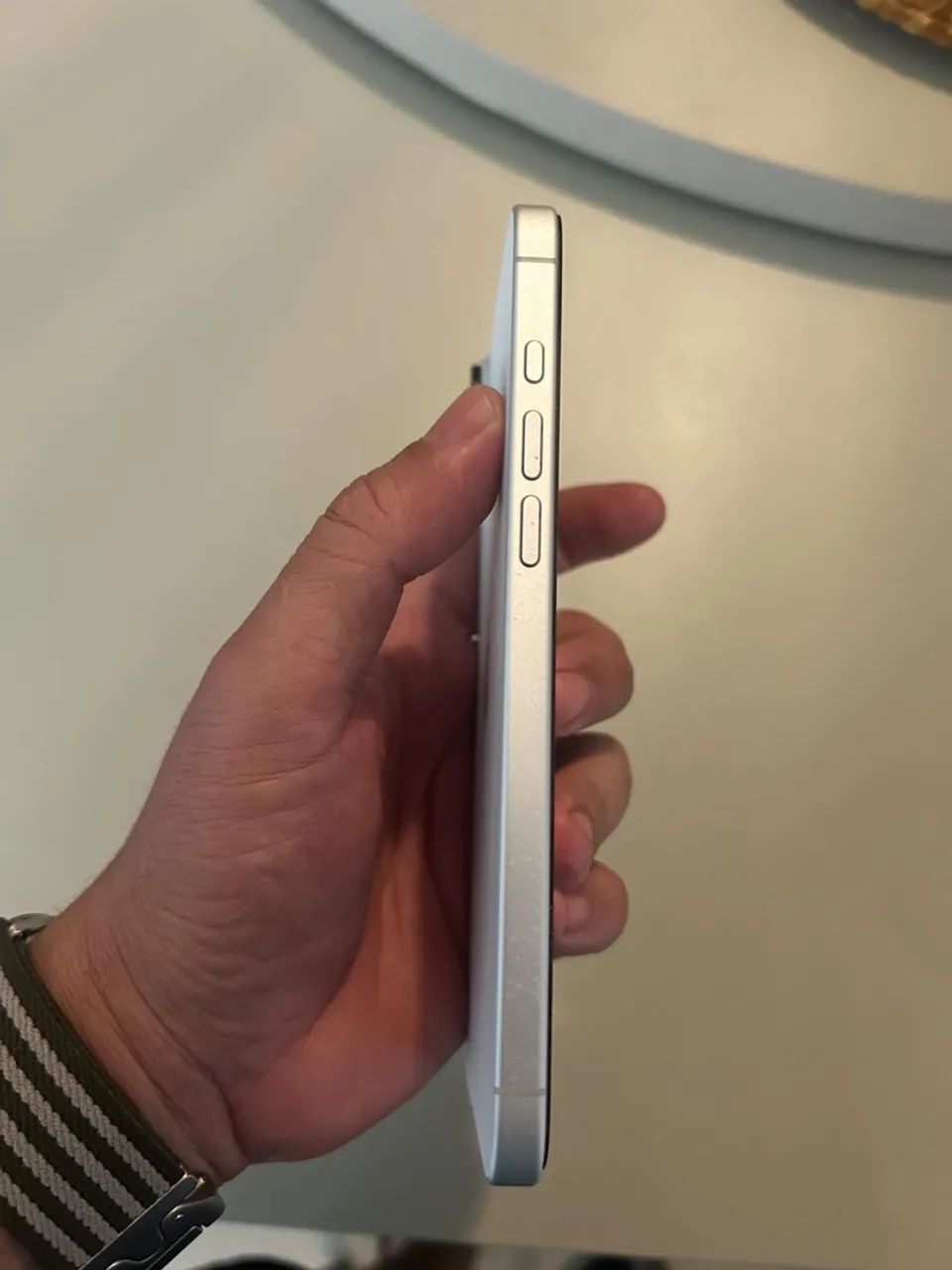 Vendo iPhone 16 Plus 128 gigas  - Foto 5