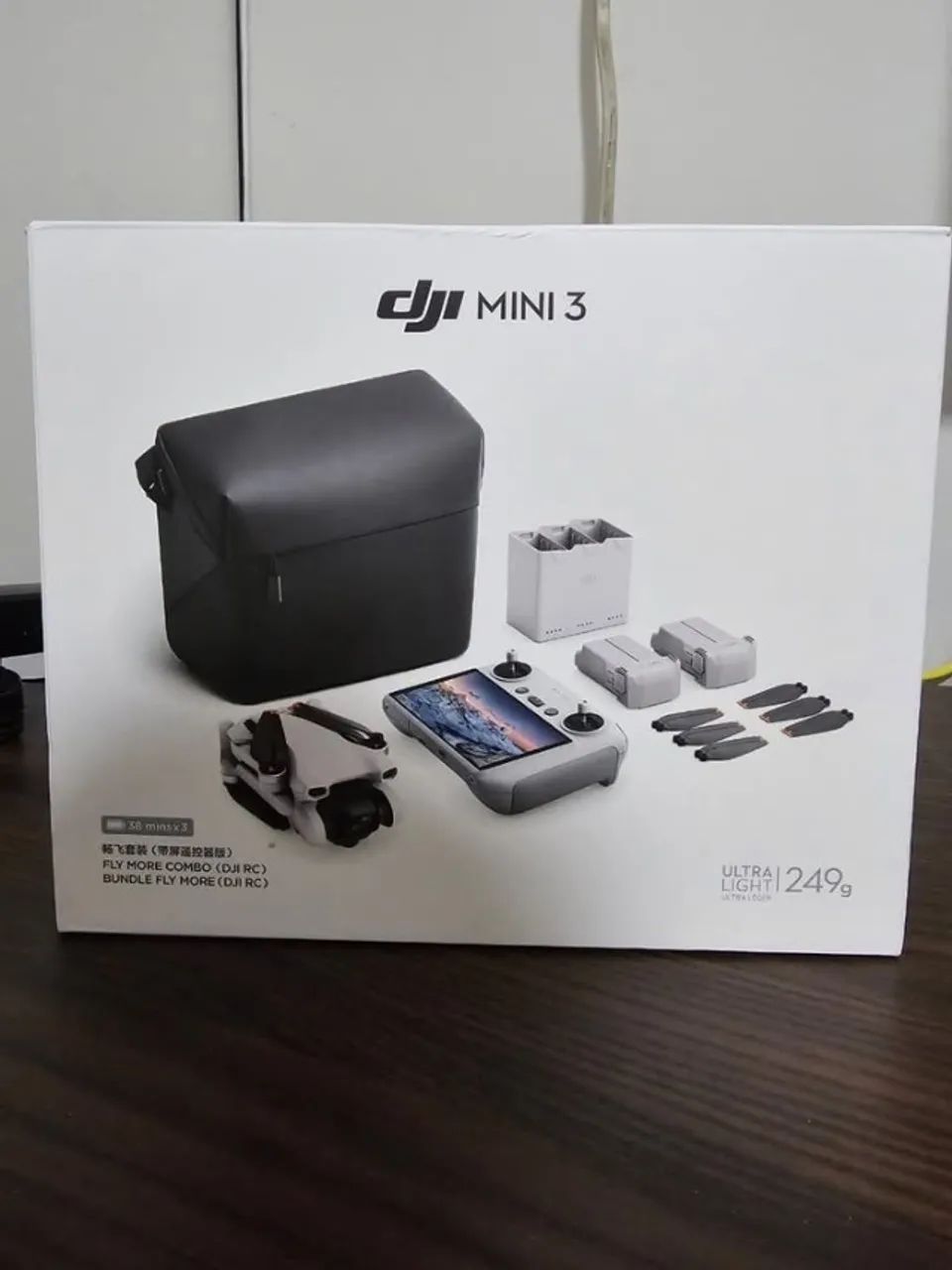 Drone DJI Mini 3 Fly More Combo (Com tela) BR - DJI033