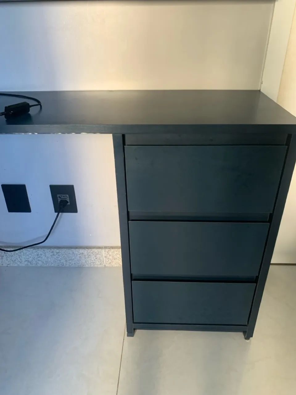 Mesa com gaveteiro planejada - Foto 3