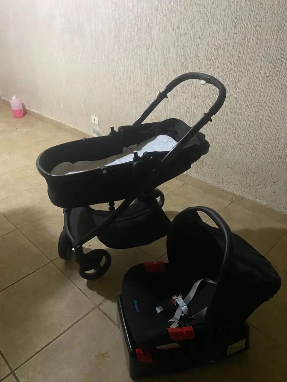 Carrinho + bebê conforto - Foto 4
