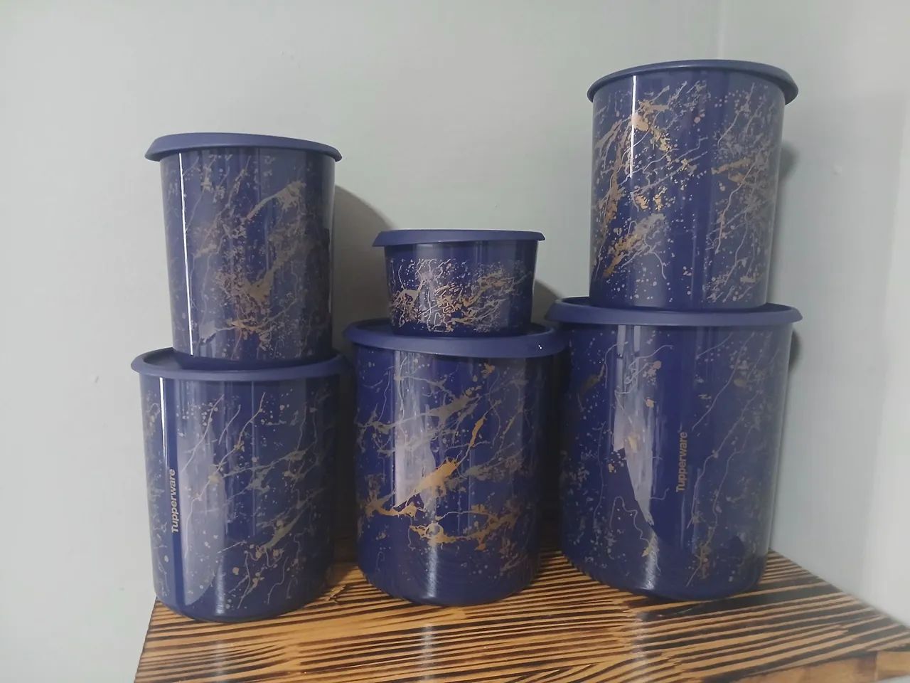 Tupperware 