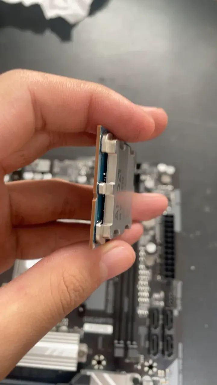 Ryzen 5 8400f - Foto 3