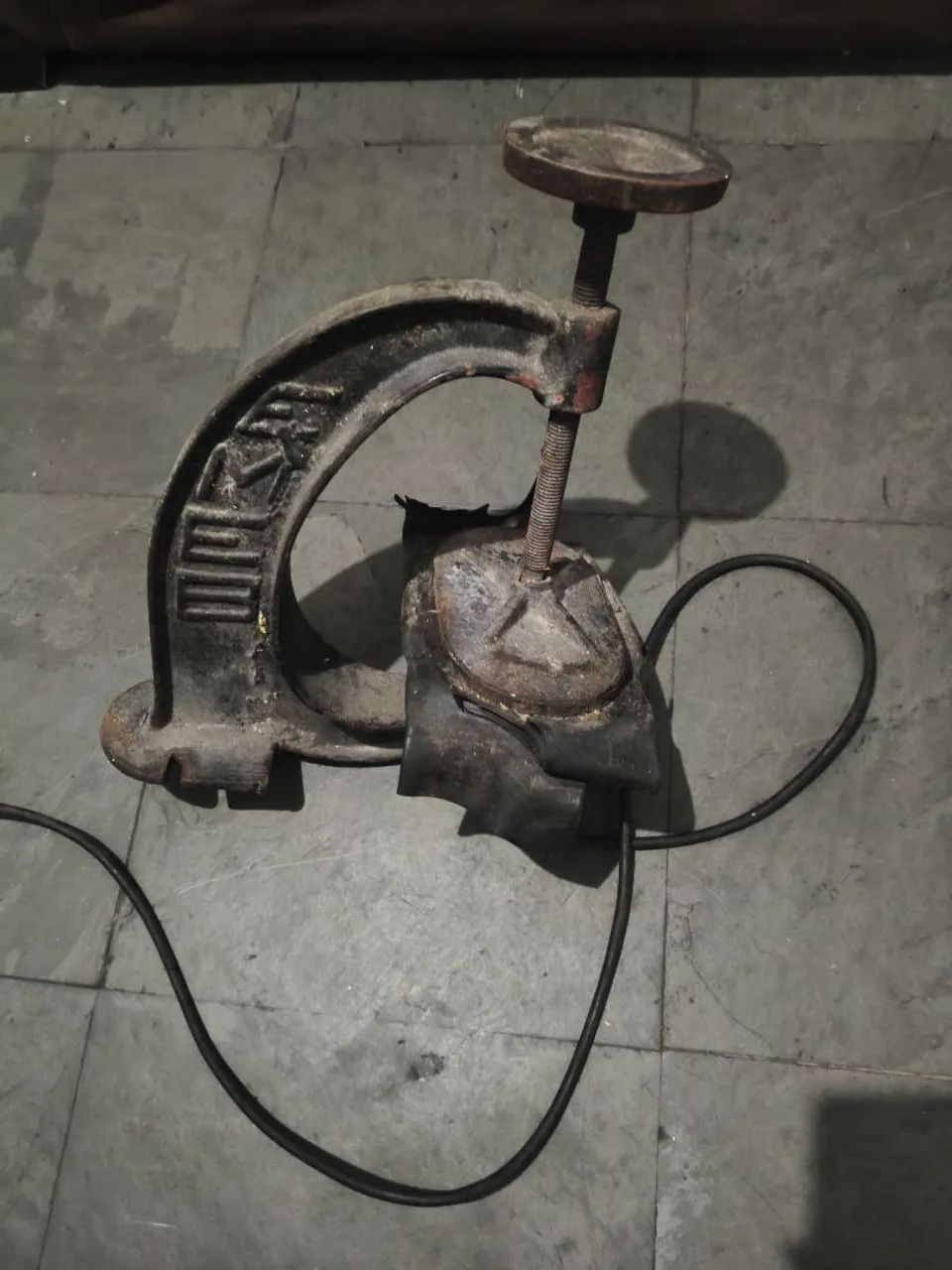Máquina vulcanizadora - Foto 2