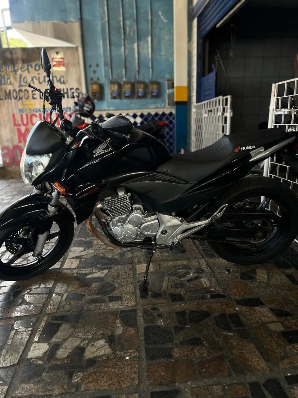 CB 300R 2013