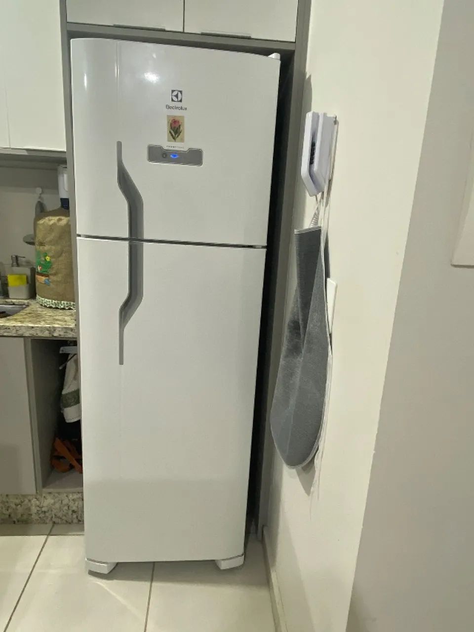 Geladeira Electrolux 2.200$ - Foto 2