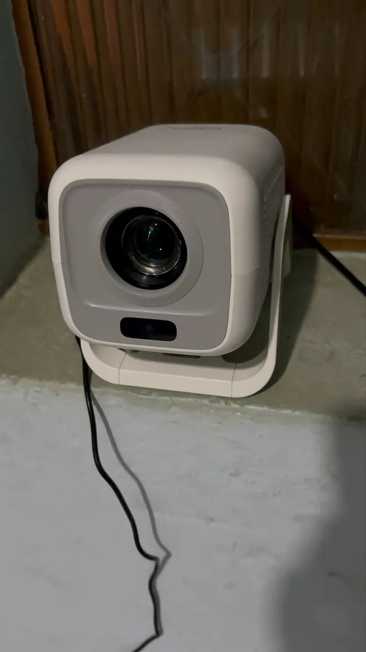 Vendo projetor novo na caixa  - Foto 3