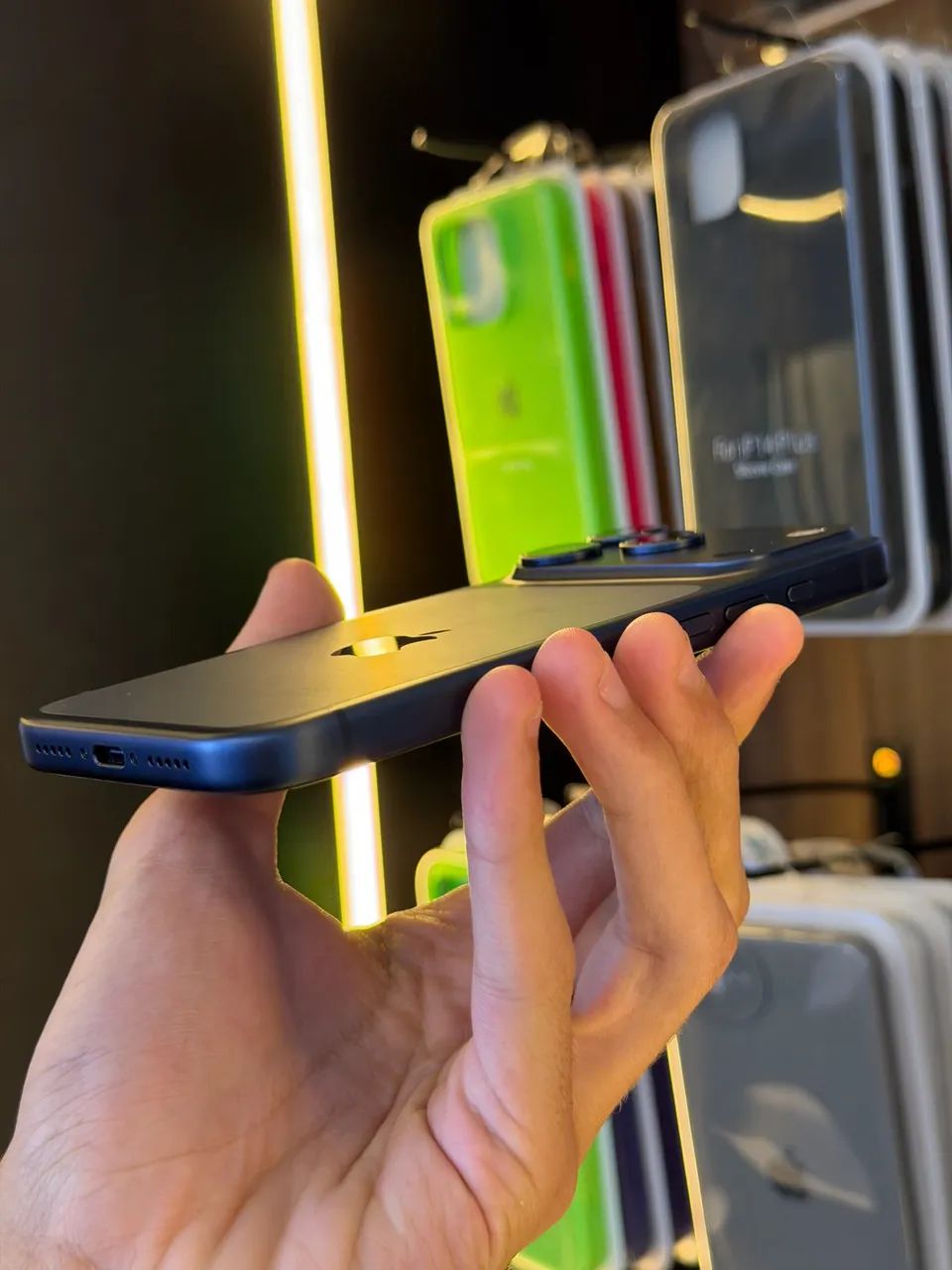 iPhone 17 pro Max 256gb azul loja física  - Foto 2