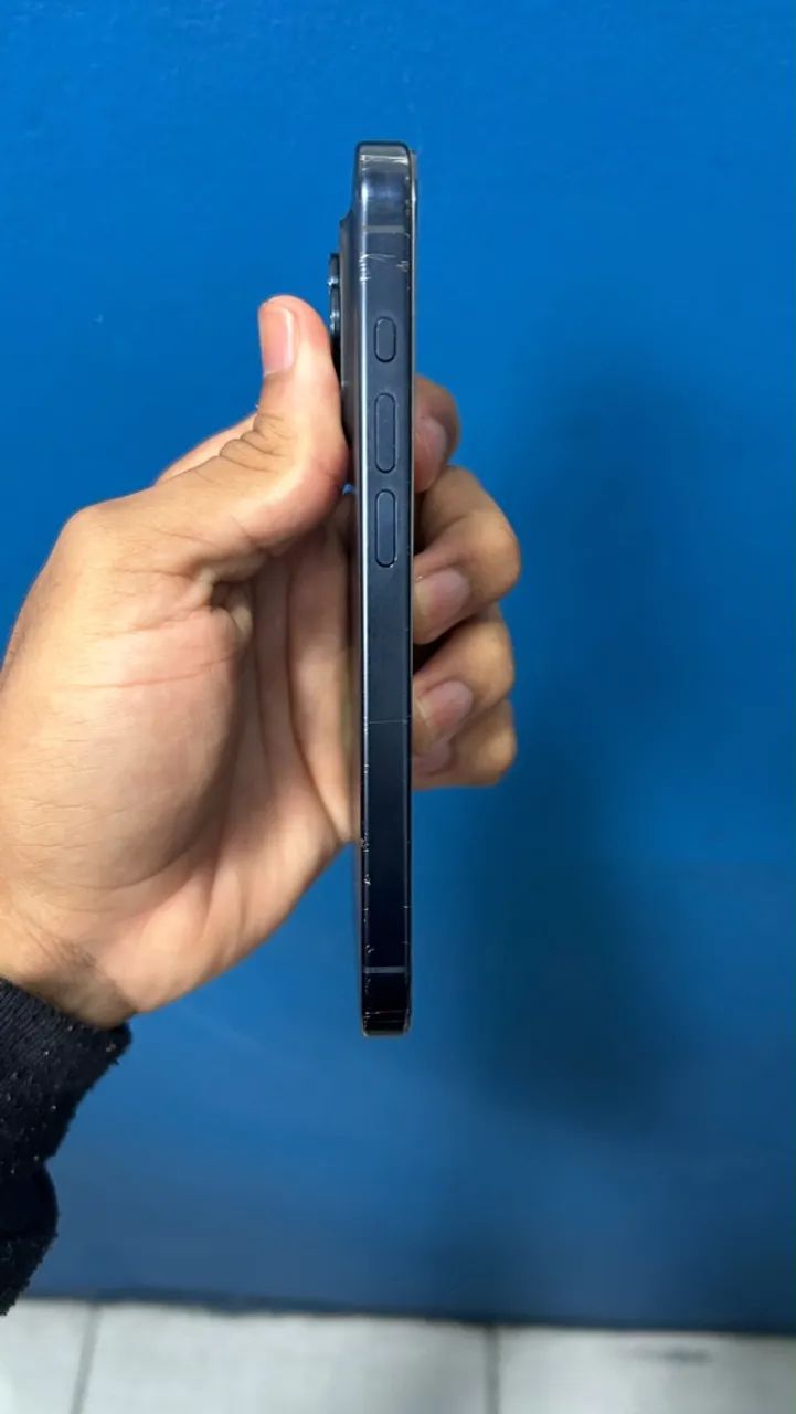IPHONE 15 PRO - Foto 3