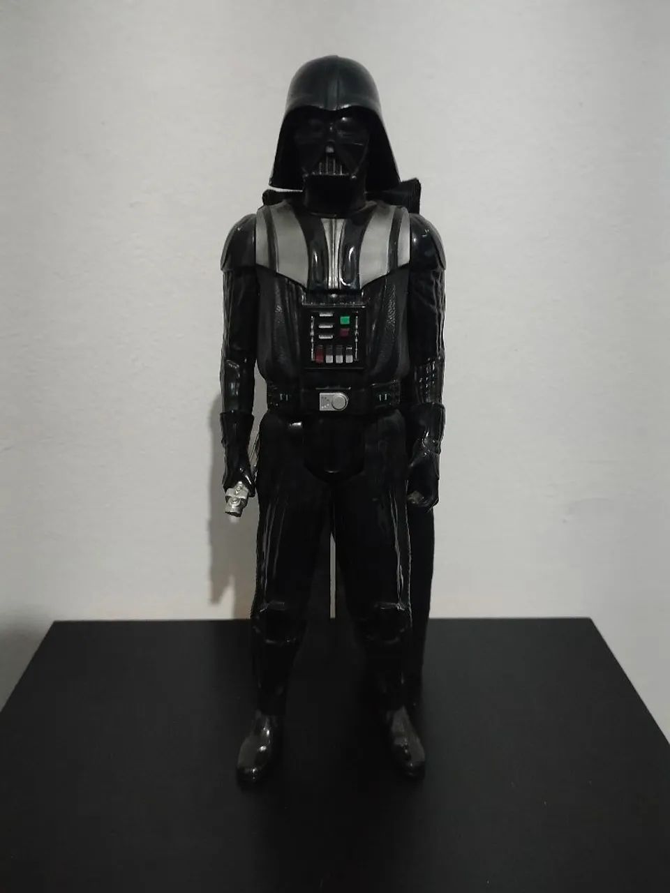 Boneco de 30 cm do Darth Vader - Hasbro