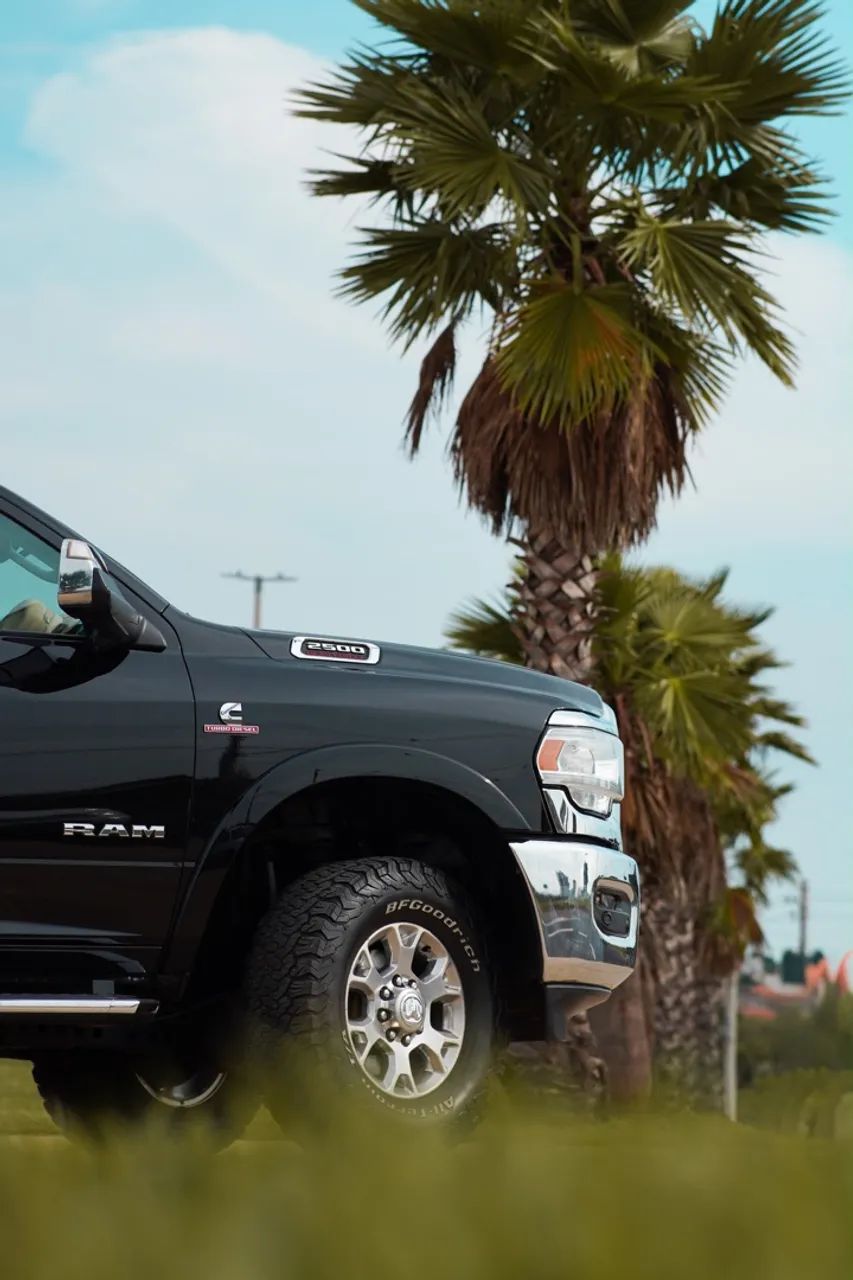 Ram 2500 LARAMIE 6.7 TDI CD 4X4 DIESEL 2022