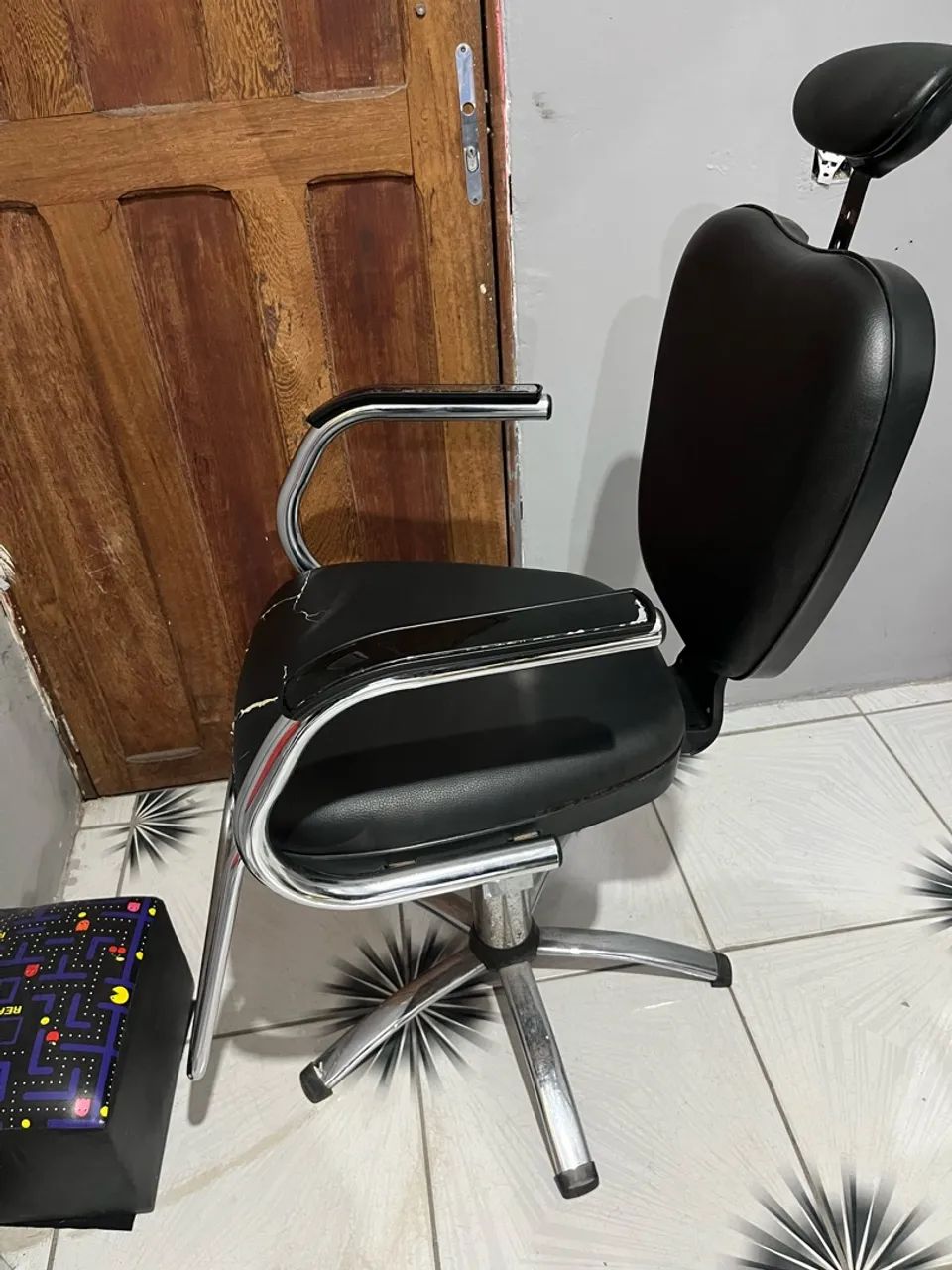 Cadeira sal ão e barbearia  - Foto 2