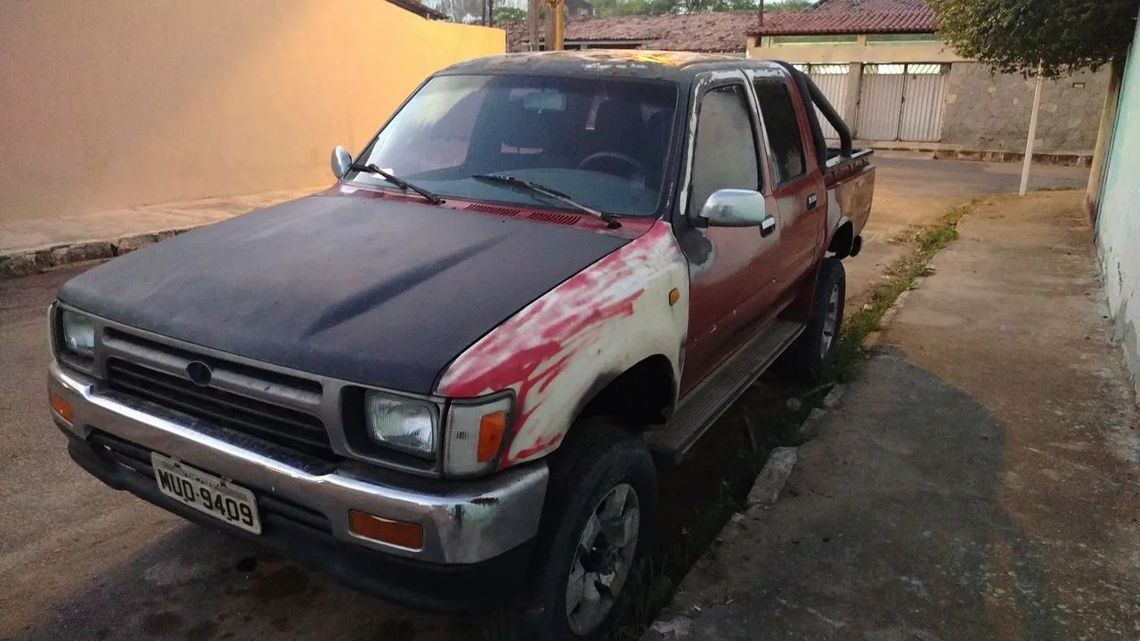 Toyota Hilux CD 4X4 2.8 Diesel Mec. 1995