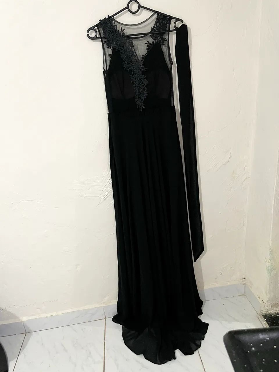 Vestido Longo Preto - Renda e Tule - Foto 3