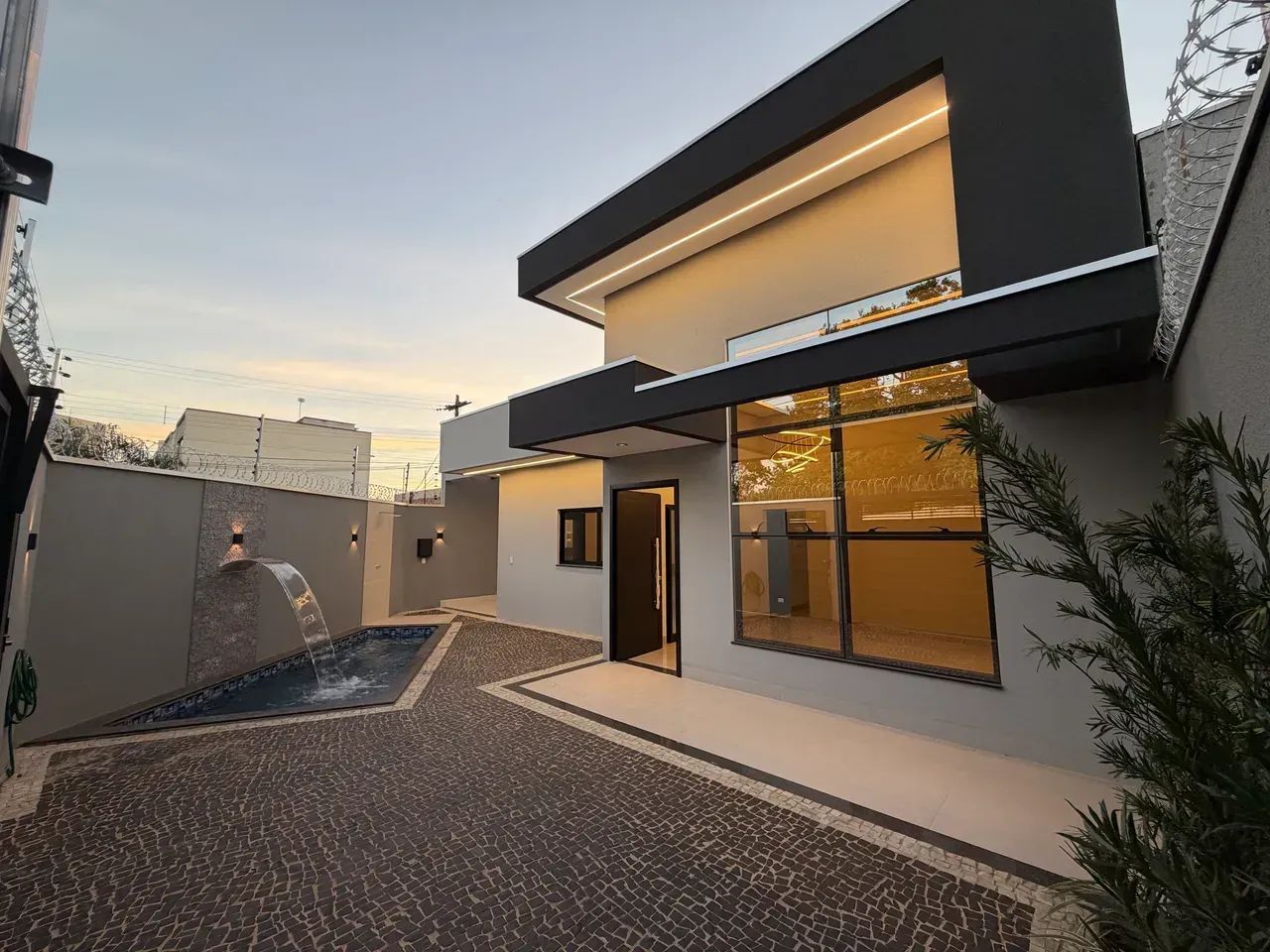 Casa com 3 Quartos, Energia Solar e Piscina na 505 Sul em Palmas