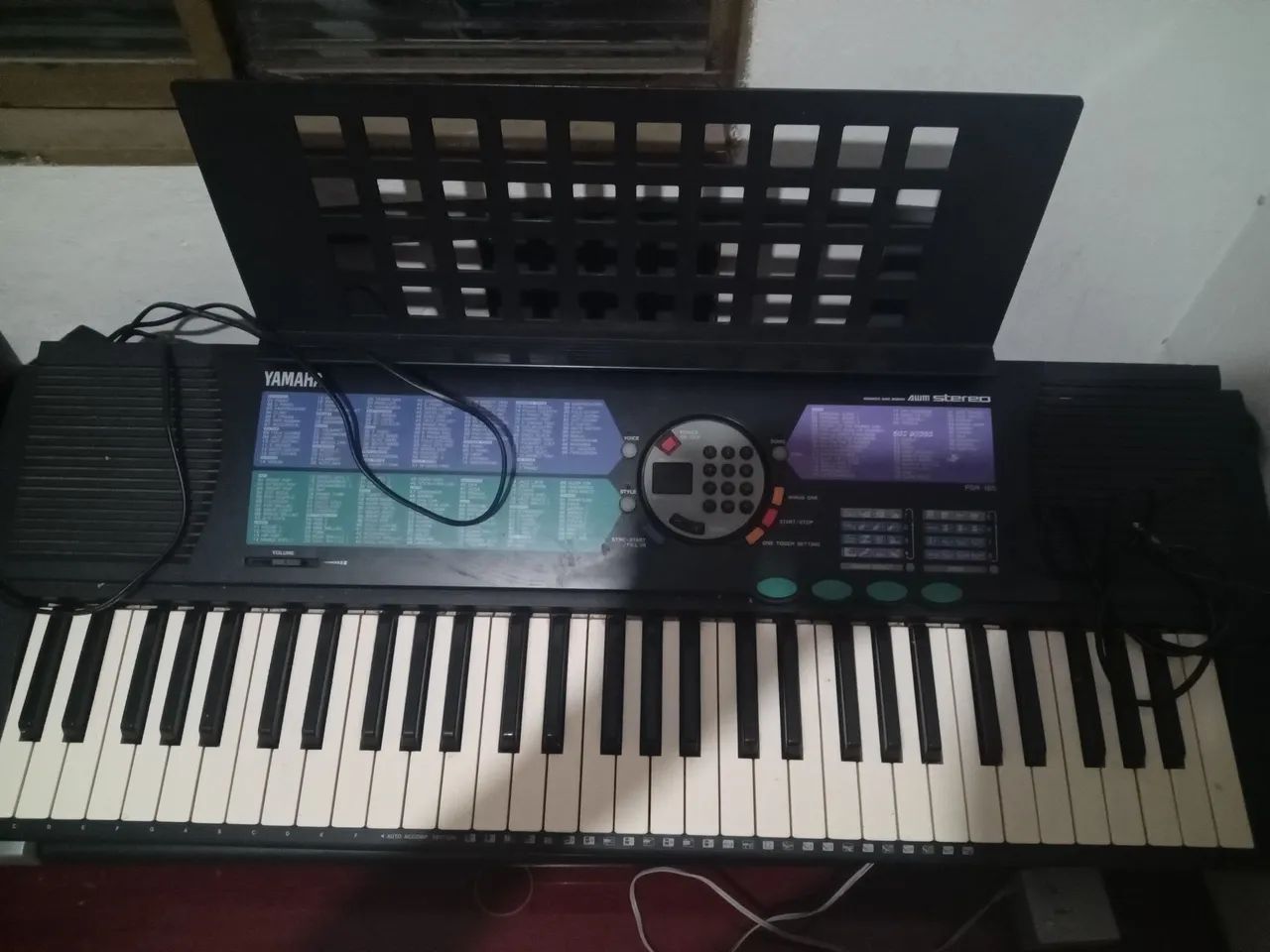 Teclado yamaha funcionando tudo