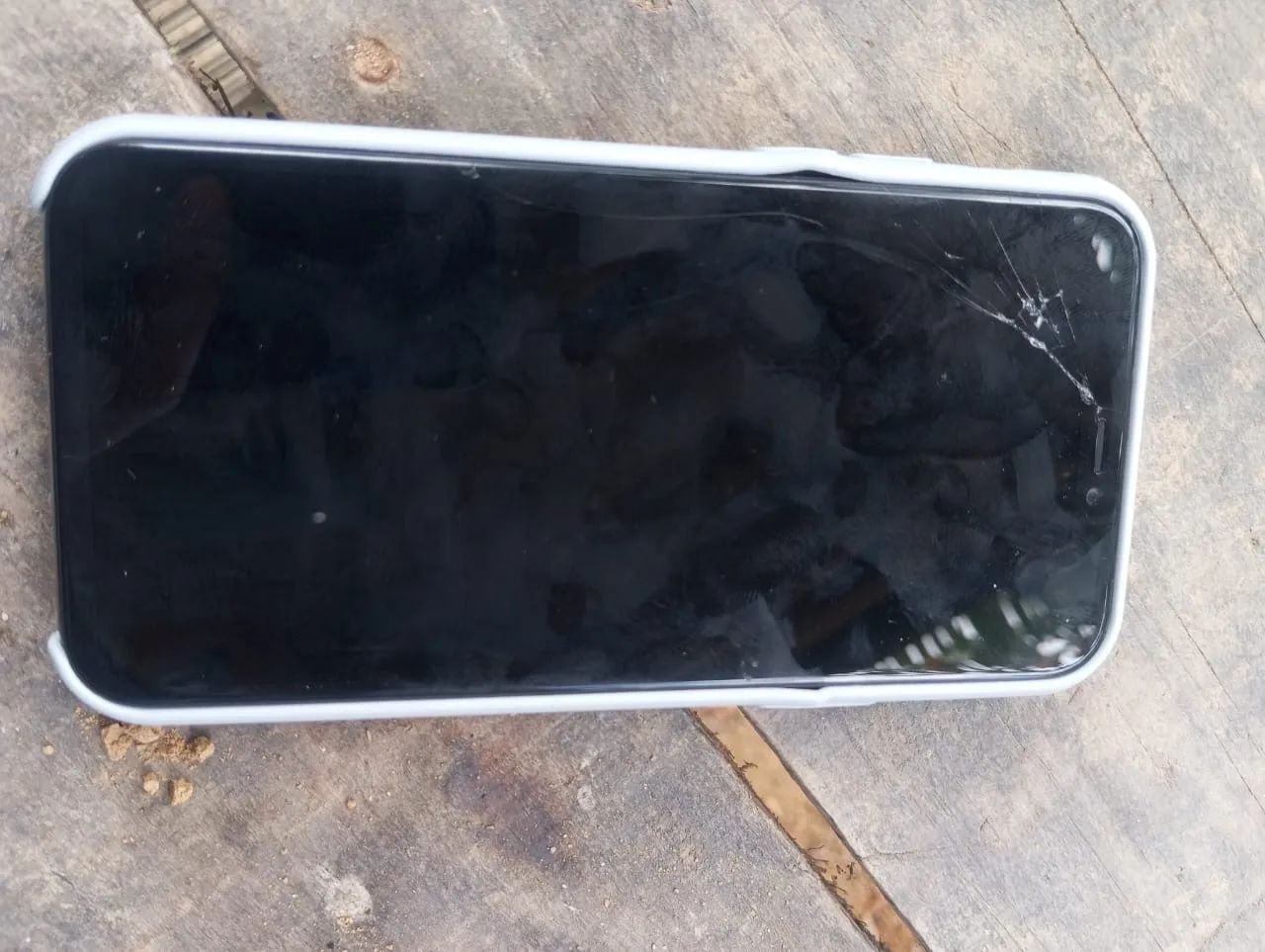 Vendo IPhone 11 Pro 512gb - Foto 2