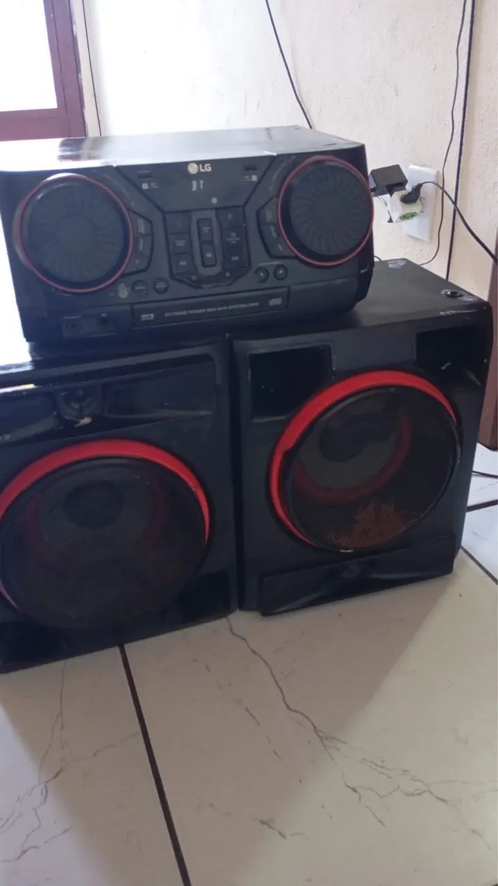 Mini System LG XBOOM. 