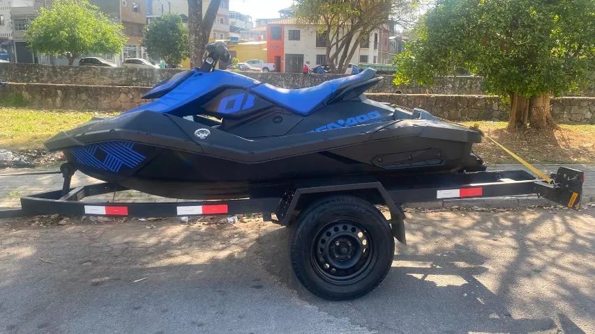 JetSki SeaDoo Spark 2022 - Foto 2