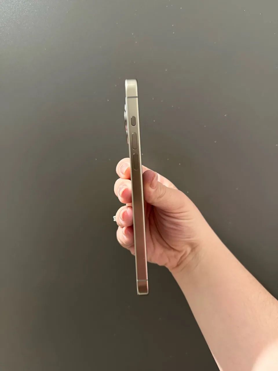 iPhone 15 Pro Max 256GB | Todo Original | Estado de Novo - Foto 2