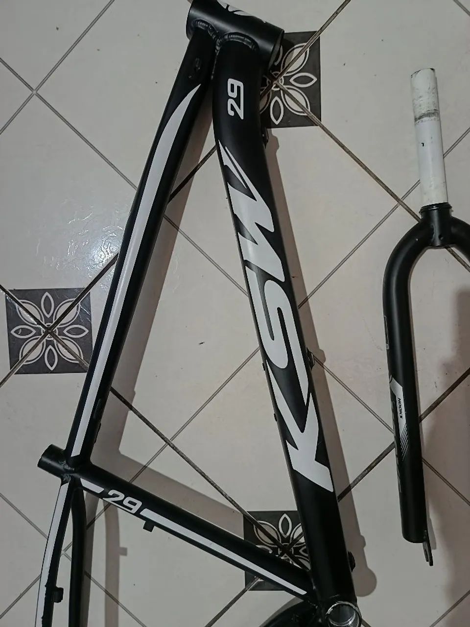 Quadro KSW 29 com garfo - Foto 2