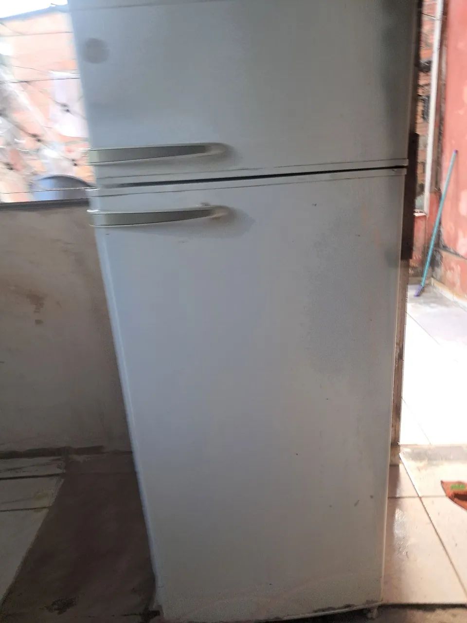 Geladeira R$: 300,00 - Foto 3