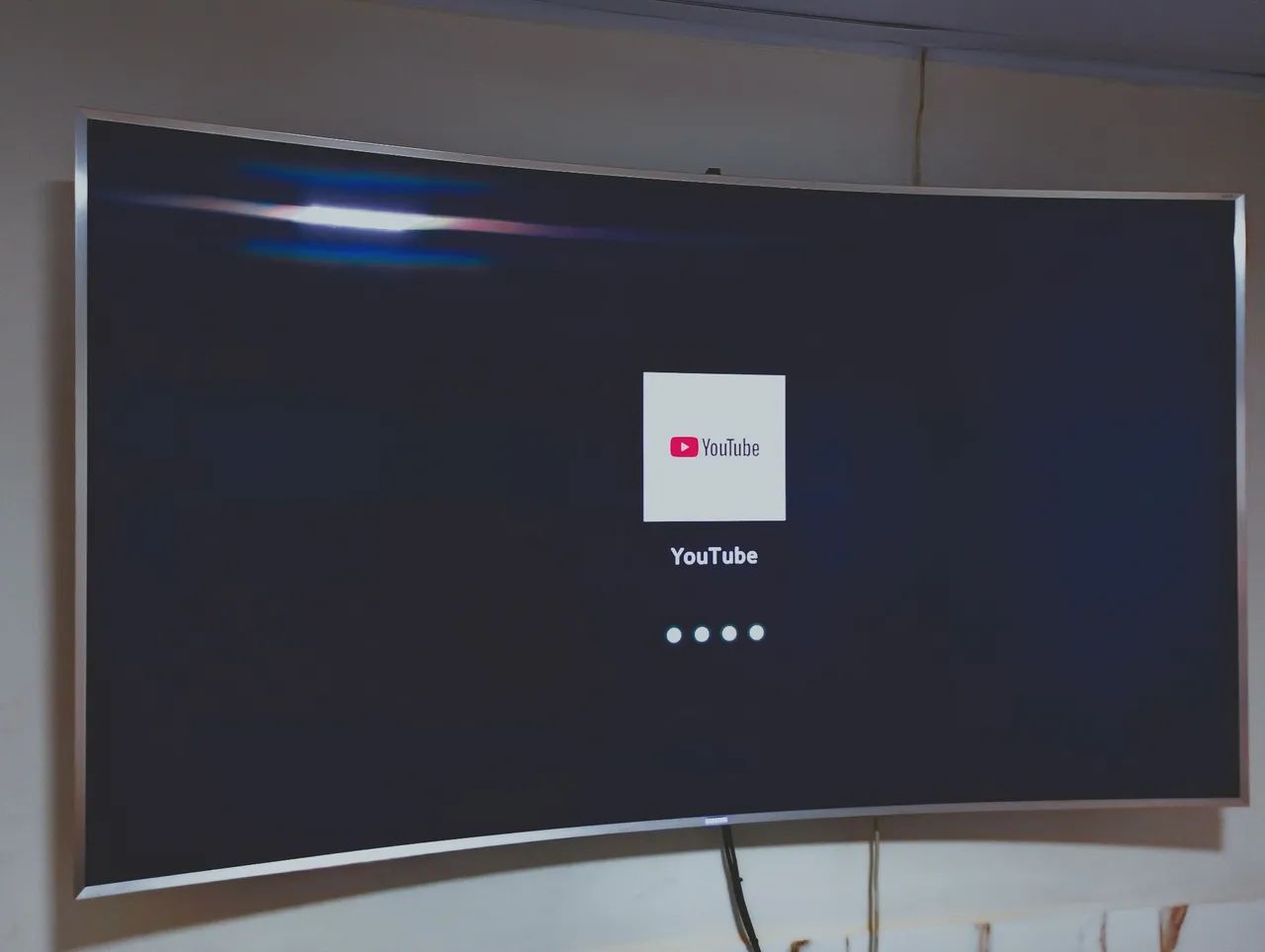 Vendo uma tv Samsung 80 polegadas em perfeito estado  - Foto 2